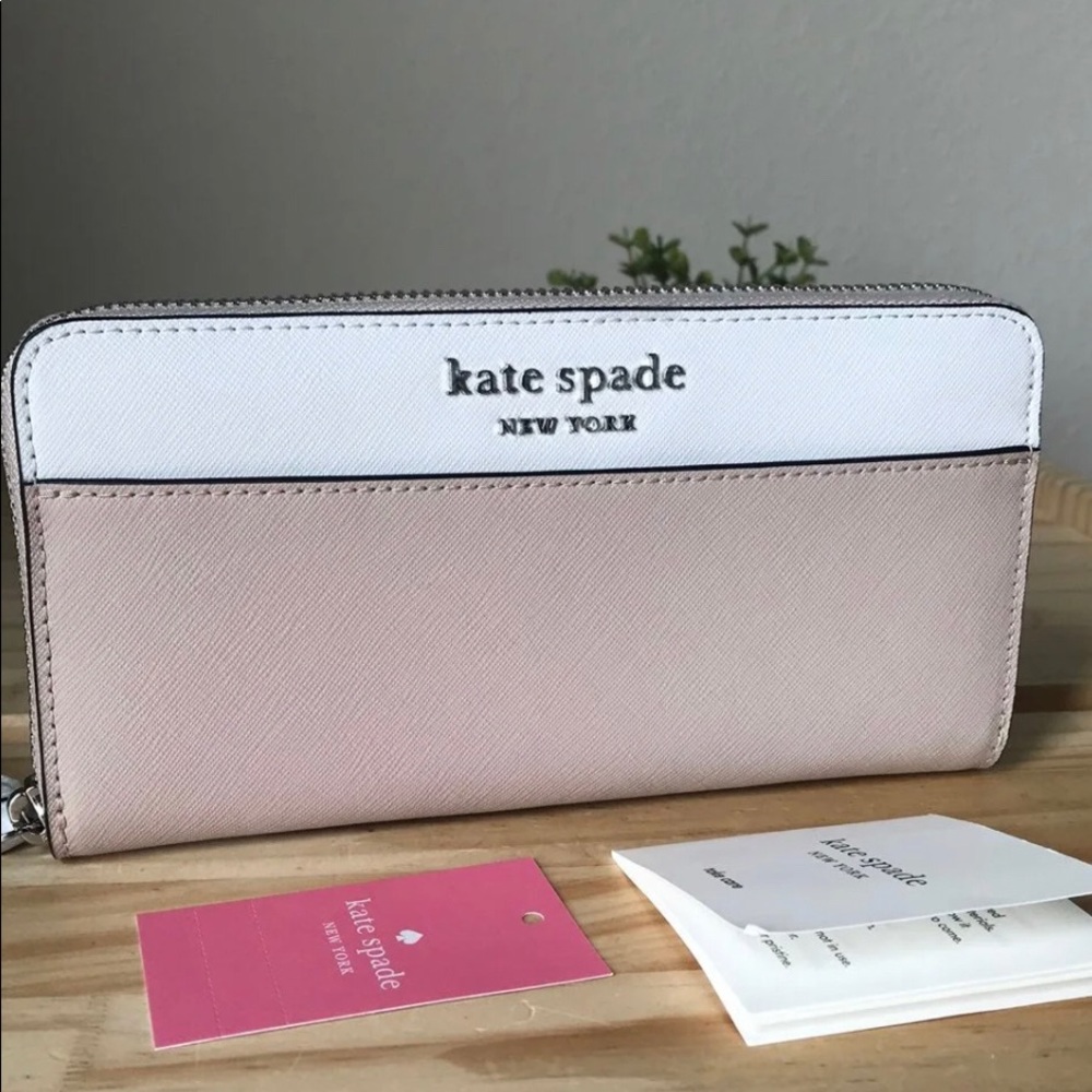 NWT Kate Spade wallet